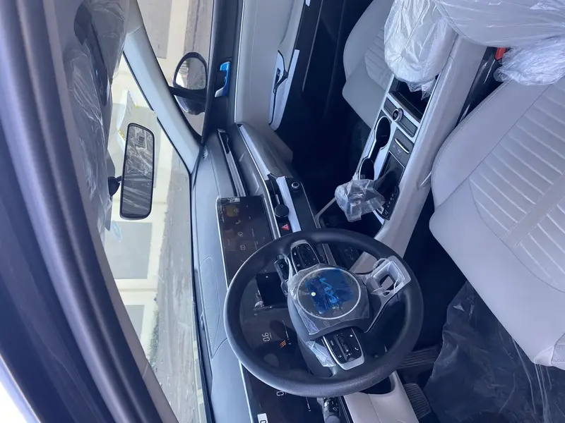 KIA K5 2024 4