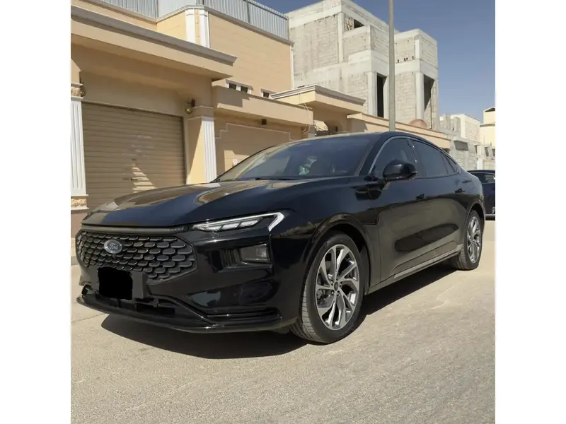 Ford Taurus 2025 2