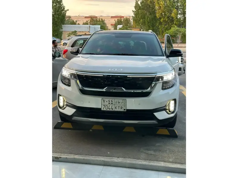 KIA Seltos 2023 9