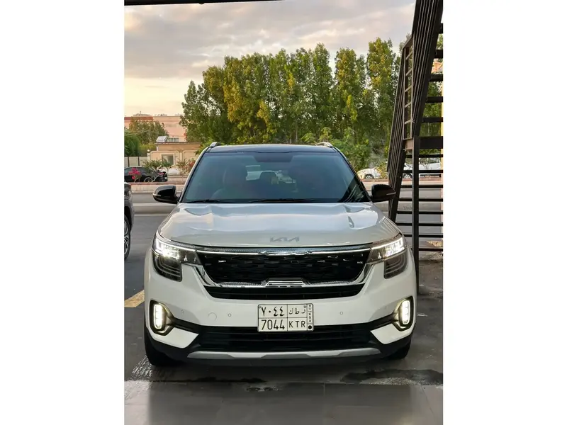 KIA Seltos 2023 13
