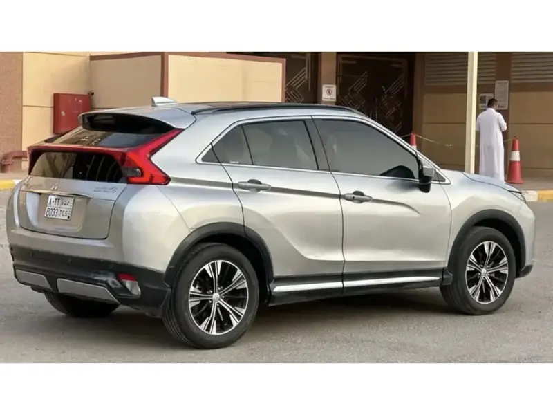 ميتسوبيشي اكليبس كروس 2019 3