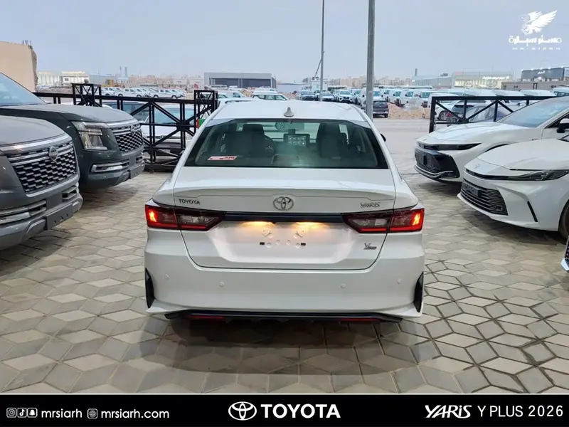 Toyota Yaris 2026 4