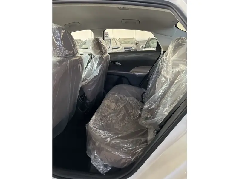 Hyundai Accent 2026 8
