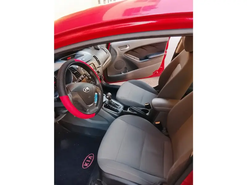 KIA Cerato 2018 7