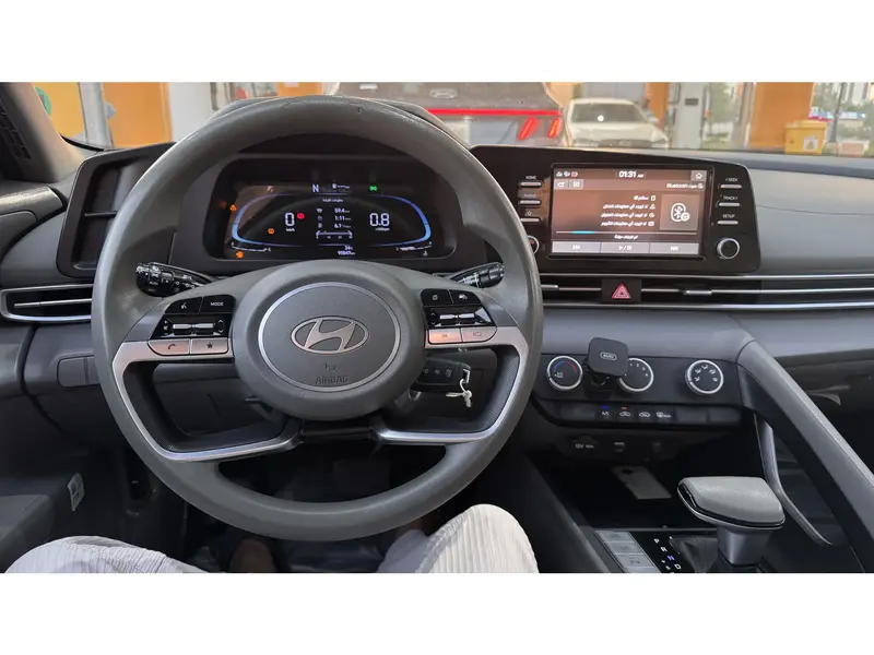 Hyundai Elantra 2024 14