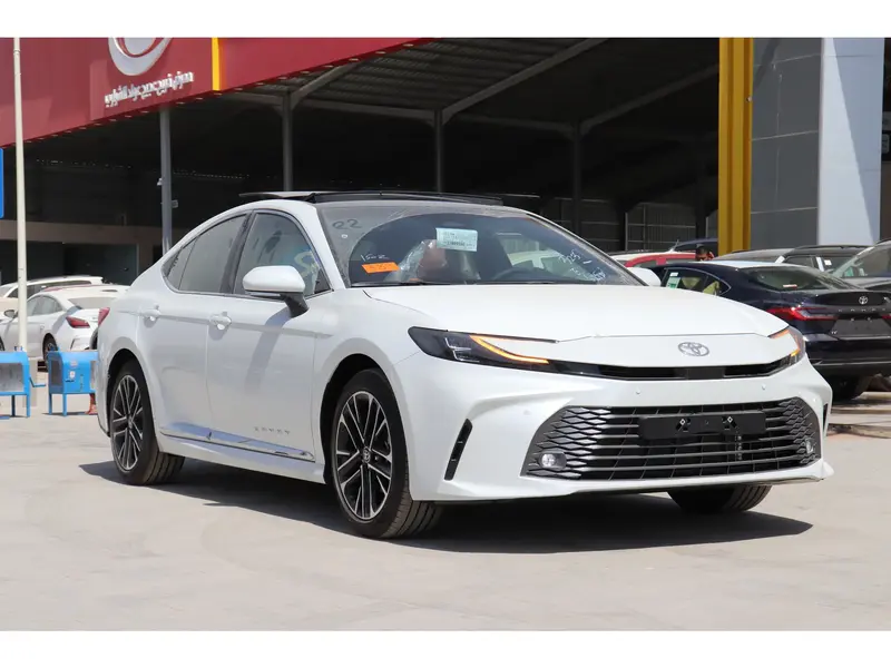Toyota Camry 2026 5