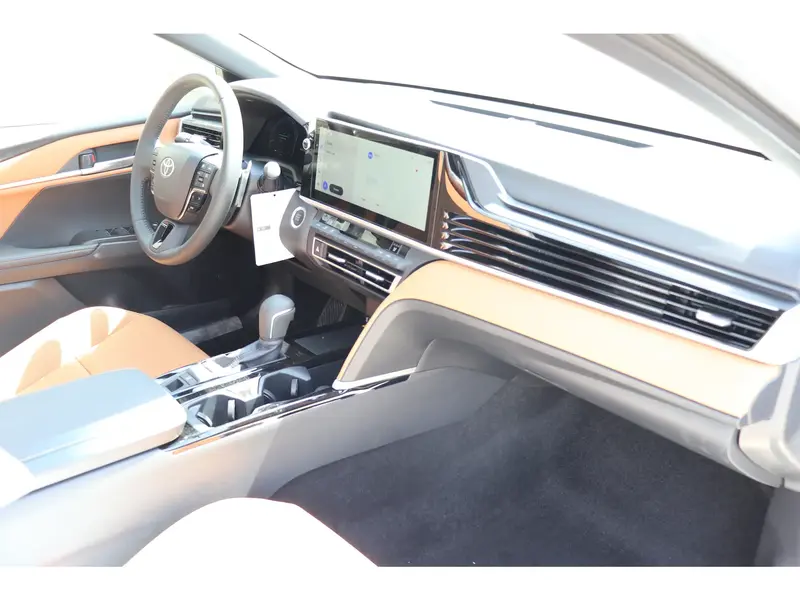 Toyota Camry 2026 13