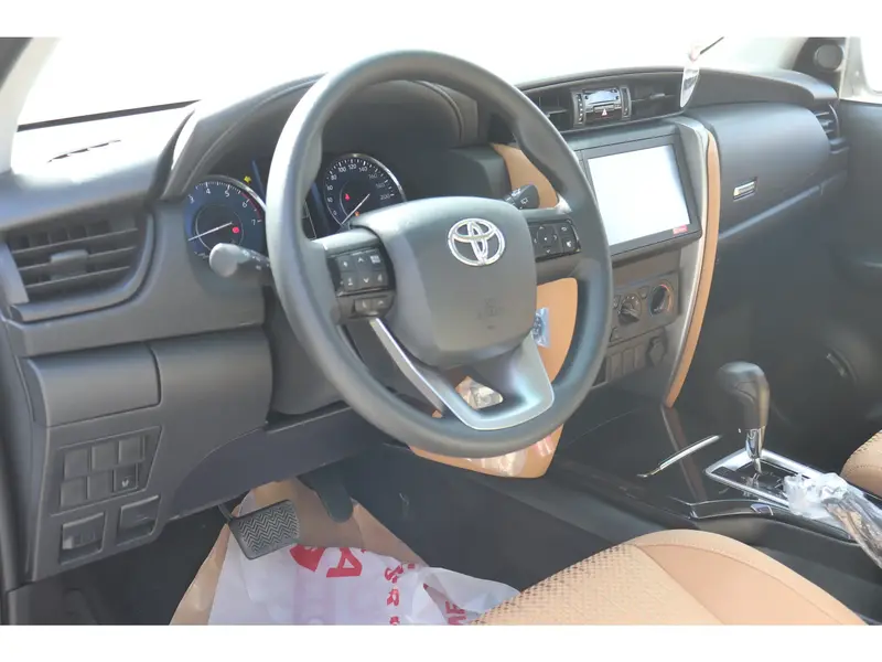 Toyota Fortuner 2026 6