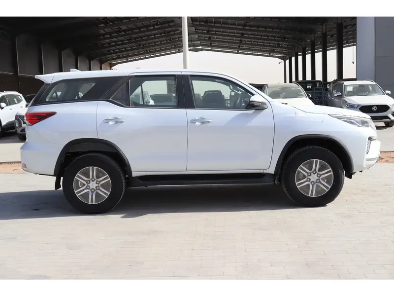 Toyota Fortuner 2026 13