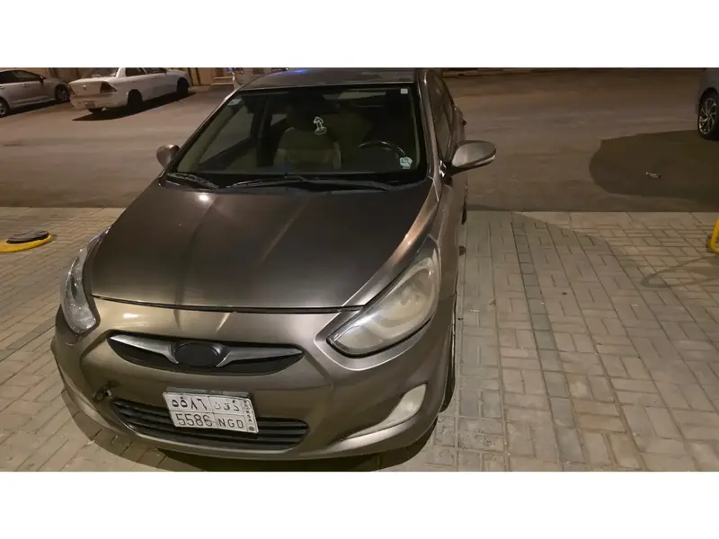 Hyundai Accent 2013 3