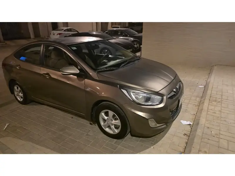 Hyundai Accent 2013 2