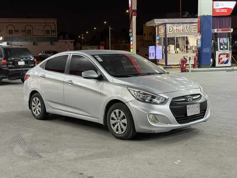 Hyundai Accent 2017 3