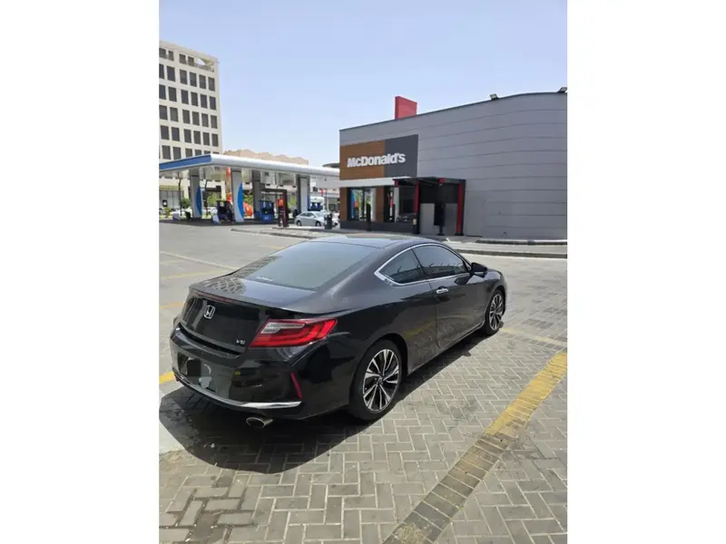 Honda Accord 2016 4