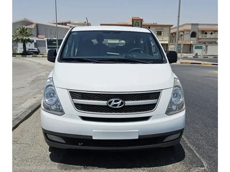 Hyundai H1 2013 1