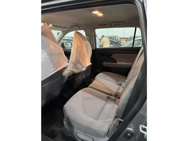 Toyota Highlander 2026 6