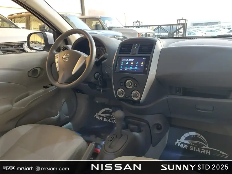 Nissan Sunny 2025 10