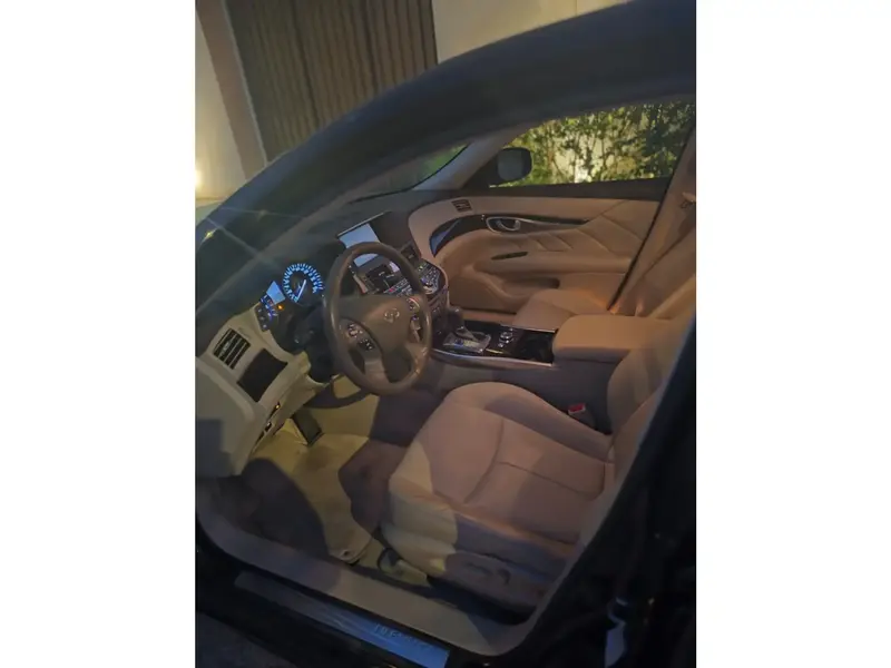 Infiniti Q70 2016 5