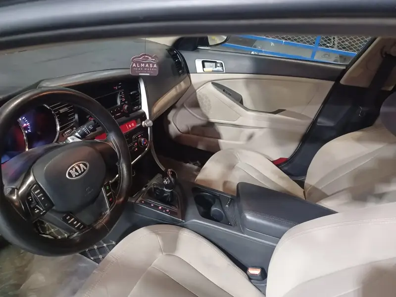 KIA Optima 2013 1