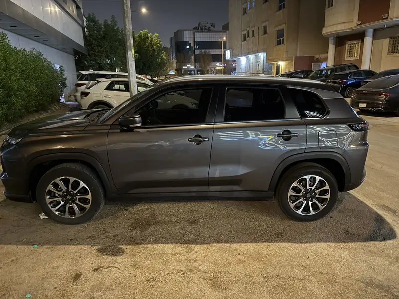 Suzuki Grand Vitara 2025 2