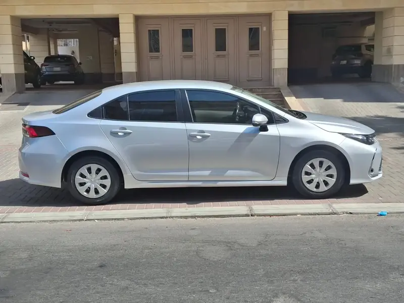Toyota Corolla 2023 3