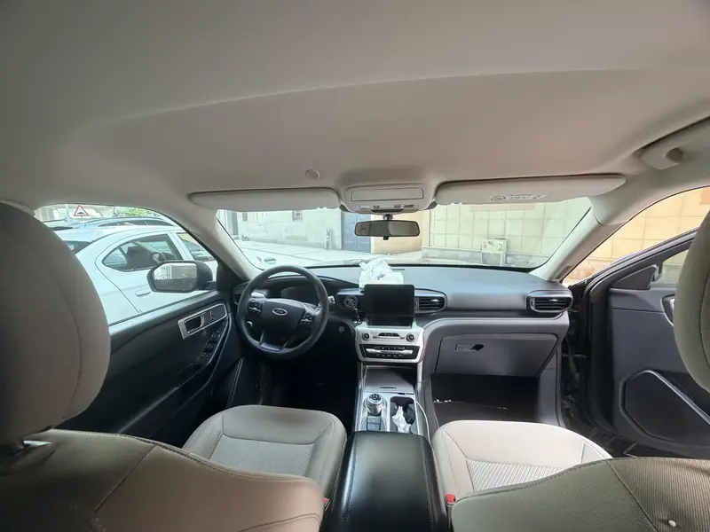 Ford Explorer 2021 11