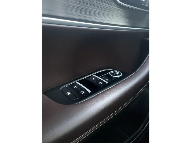 Chery Tiggo 8 2021 12