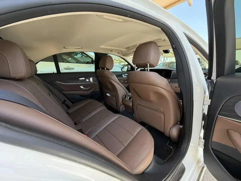 Mercedes E 2020 11