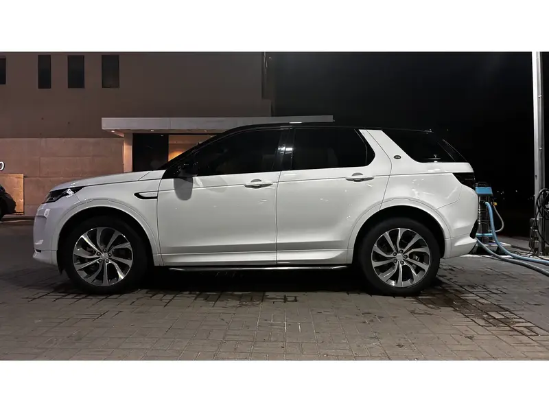 Land Rover Discovery  2023 9