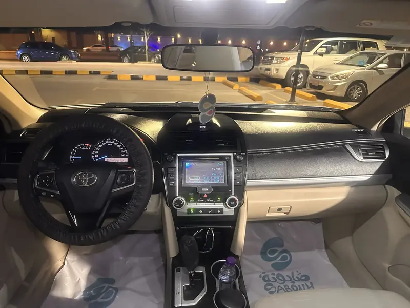 Toyota Camry 2016 11