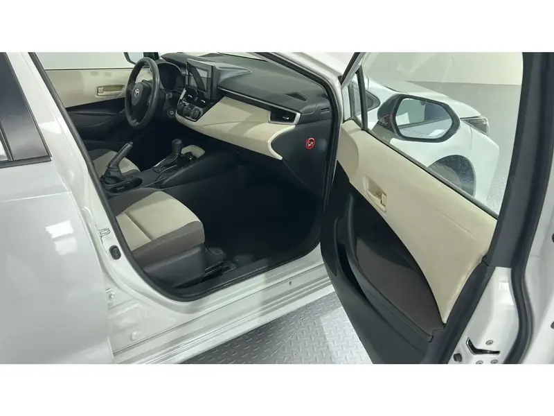 Toyota Corolla XLI 2023 8