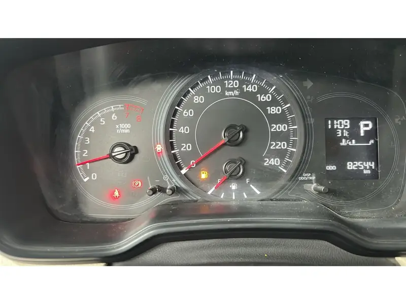 Toyota Corolla XLI 2023 24