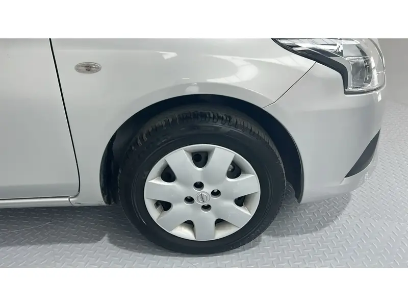 Nissan Sunny STD 2024 13