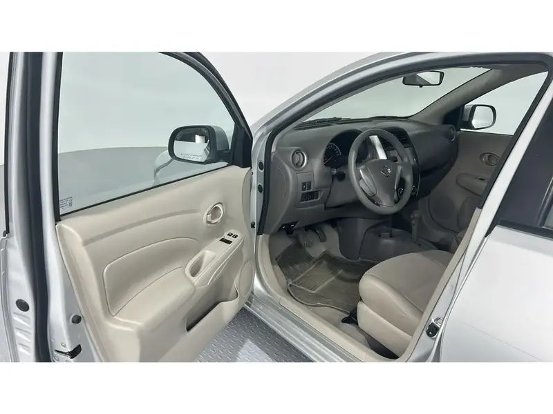 Nissan Sunny STD 2024 26