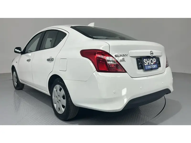 Nissan Sunny STD 2024 19