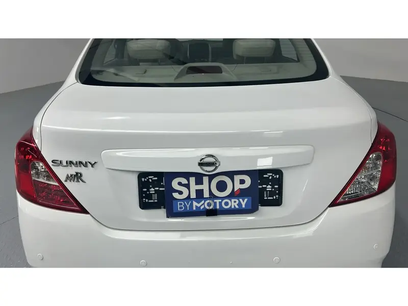 Nissan Sunny STD 2024 20