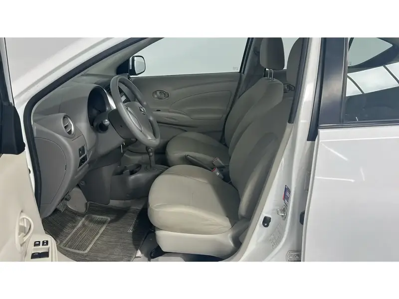Nissan Sunny STD 2024 26