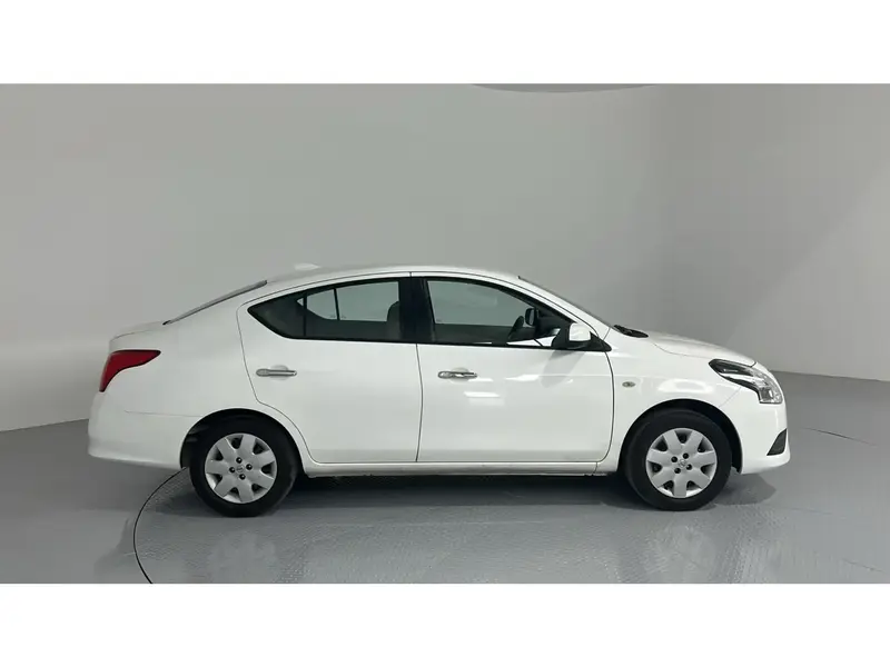 Nissan Sunny STD 2024 7