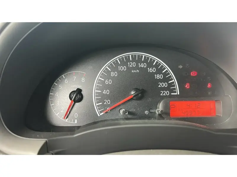 Nissan Sunny STD 2024 26