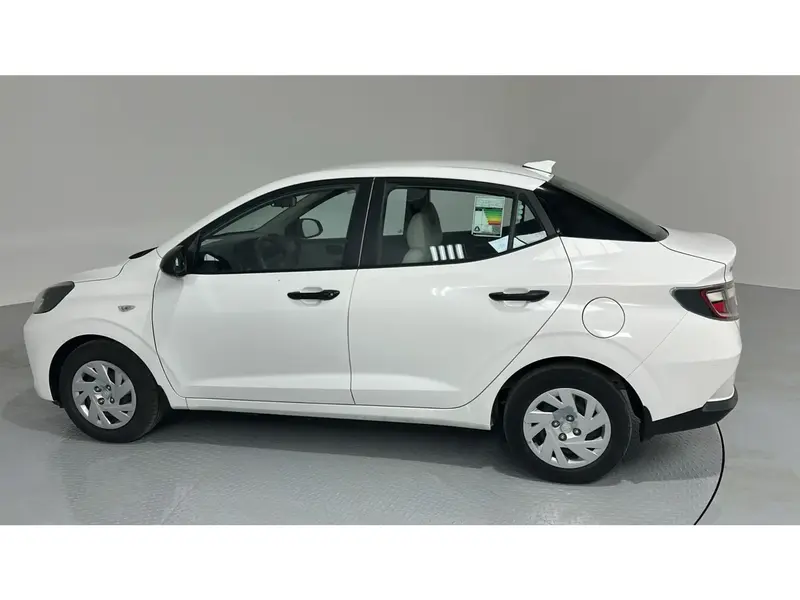 Hyundai GRAND i10 FLT 2024 4