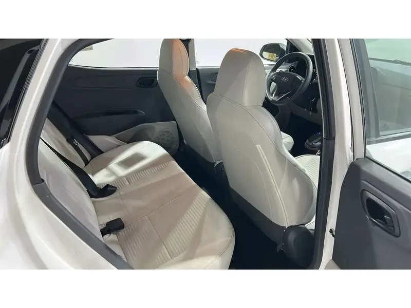 Hyundai GRAND i10 FLT 2024 6