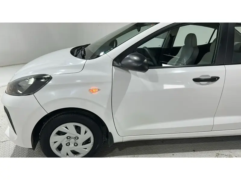 Hyundai GRAND i10 FLT 2024 14