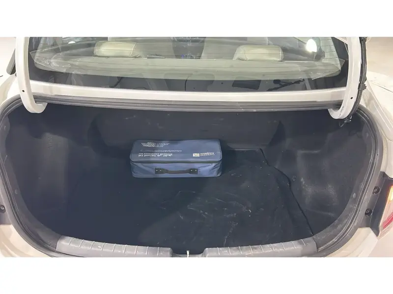 Hyundai GRAND i10 FLT 2024 23