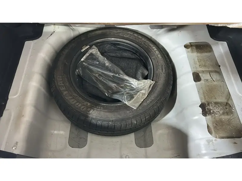 Hyundai GRAND i10 FLT 2024 24