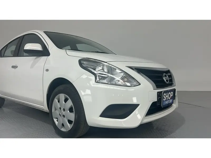 Nissan Sunny STD 2024 18