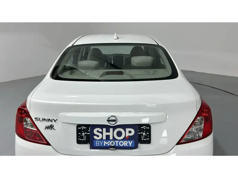 Nissan Sunny STD 2024 19