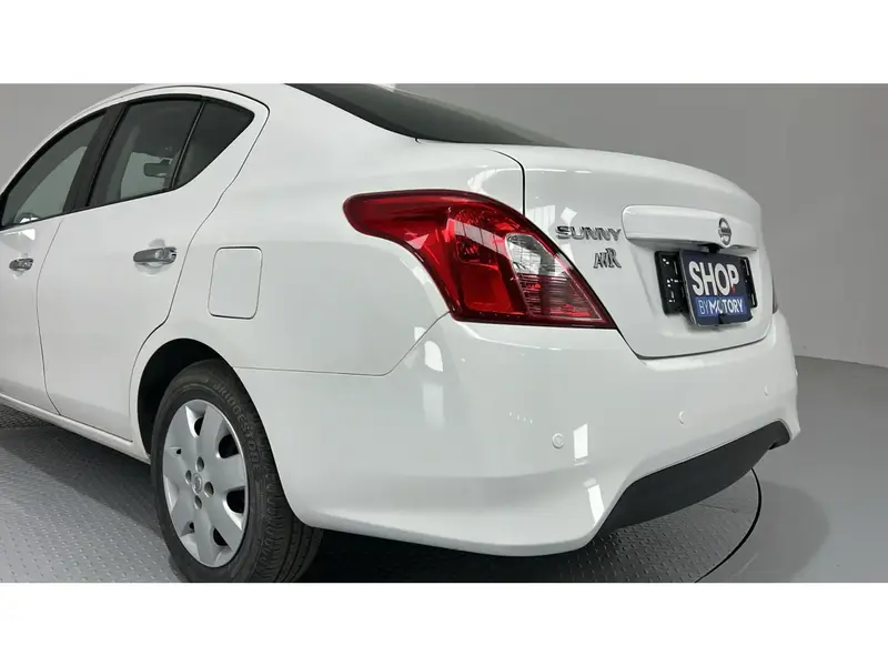 Nissan Sunny STD 2024 20