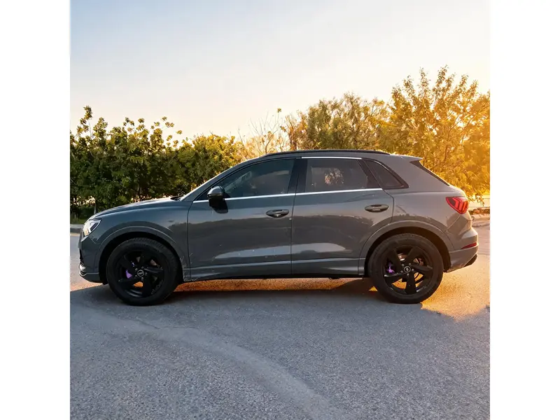 Audi Q3 2021 4