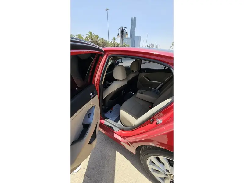 كيا اوبتيما 2015 نص فل 2.4L مالك ثاني من الجبر ممشى 289 فقط 13