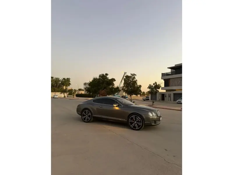 Bentley Continental GT 2008 12