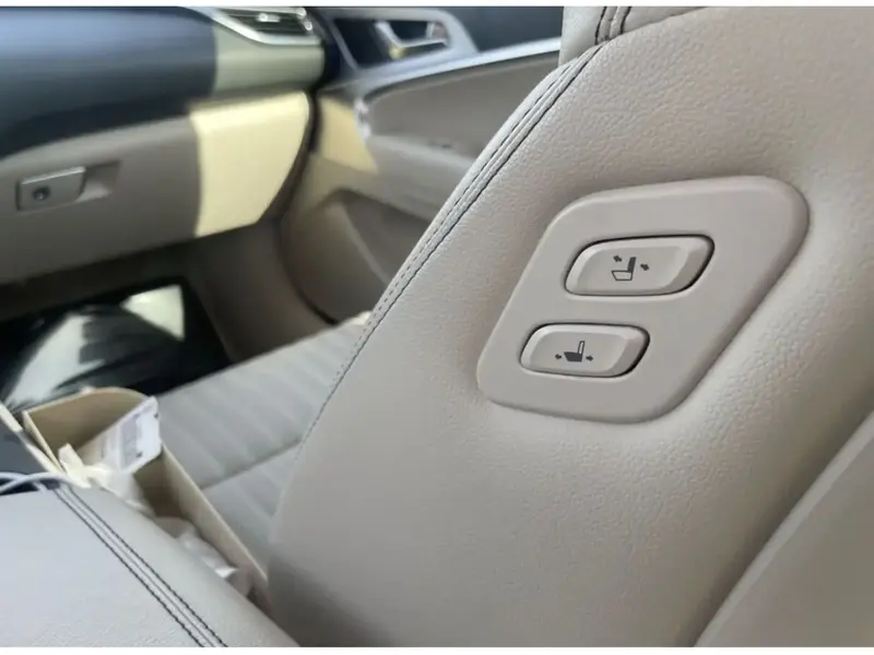 Genesis G70 2020 5